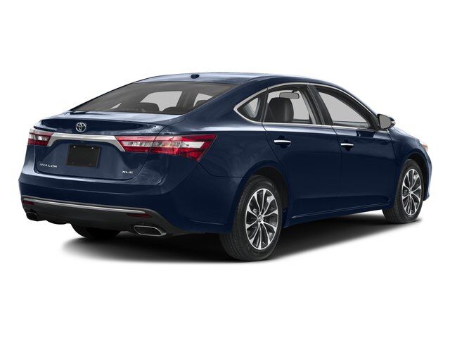 2017 Toyota Avalon XLE