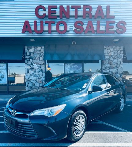 2017 Toyota Camry - SAR* LE