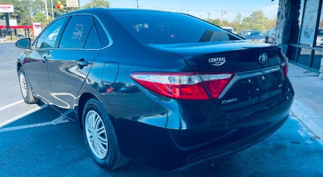 2017 Toyota Camry - SAR* LE