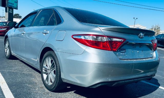 2017 Toyota Camry - SAR SE