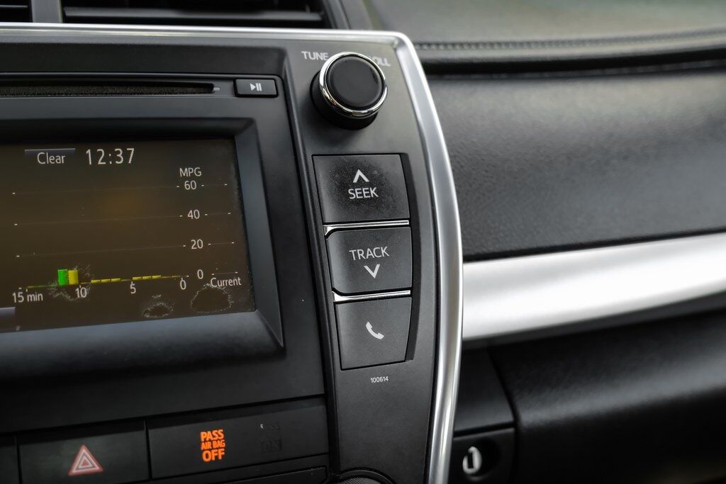 2017 Toyota Camry Carrollton TX