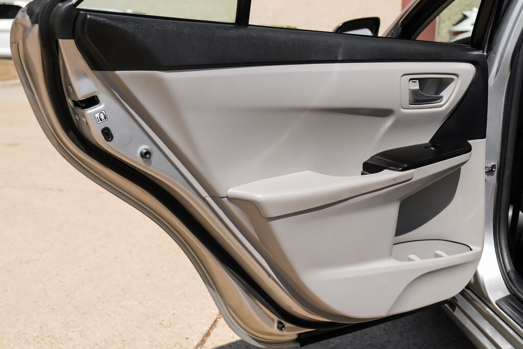 2017 Toyota Camry Carrollton TX