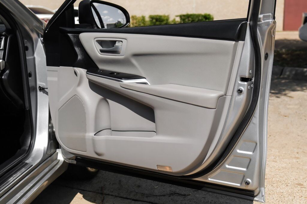 2017 Toyota Camry Carrollton TX