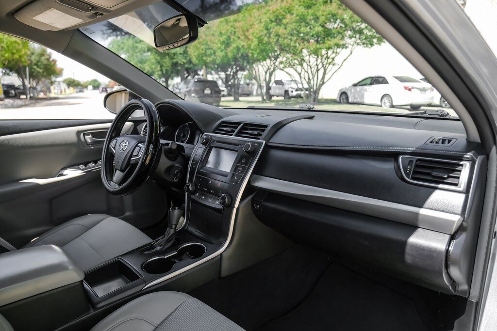 2017 Toyota Camry Carrollton TX