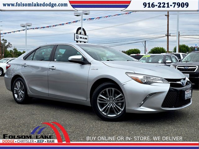 2017 Toyota Camry Hybrid SE