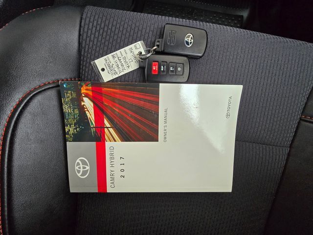 2017 Toyota Camry Hybrid SE Folsom CA