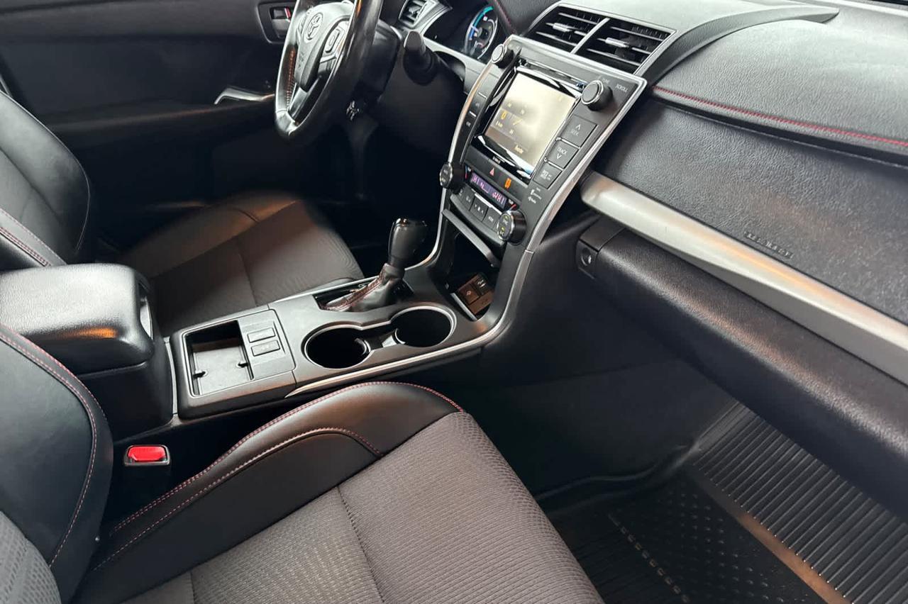 2017 Toyota Camry Hybrid SE Roseville CA