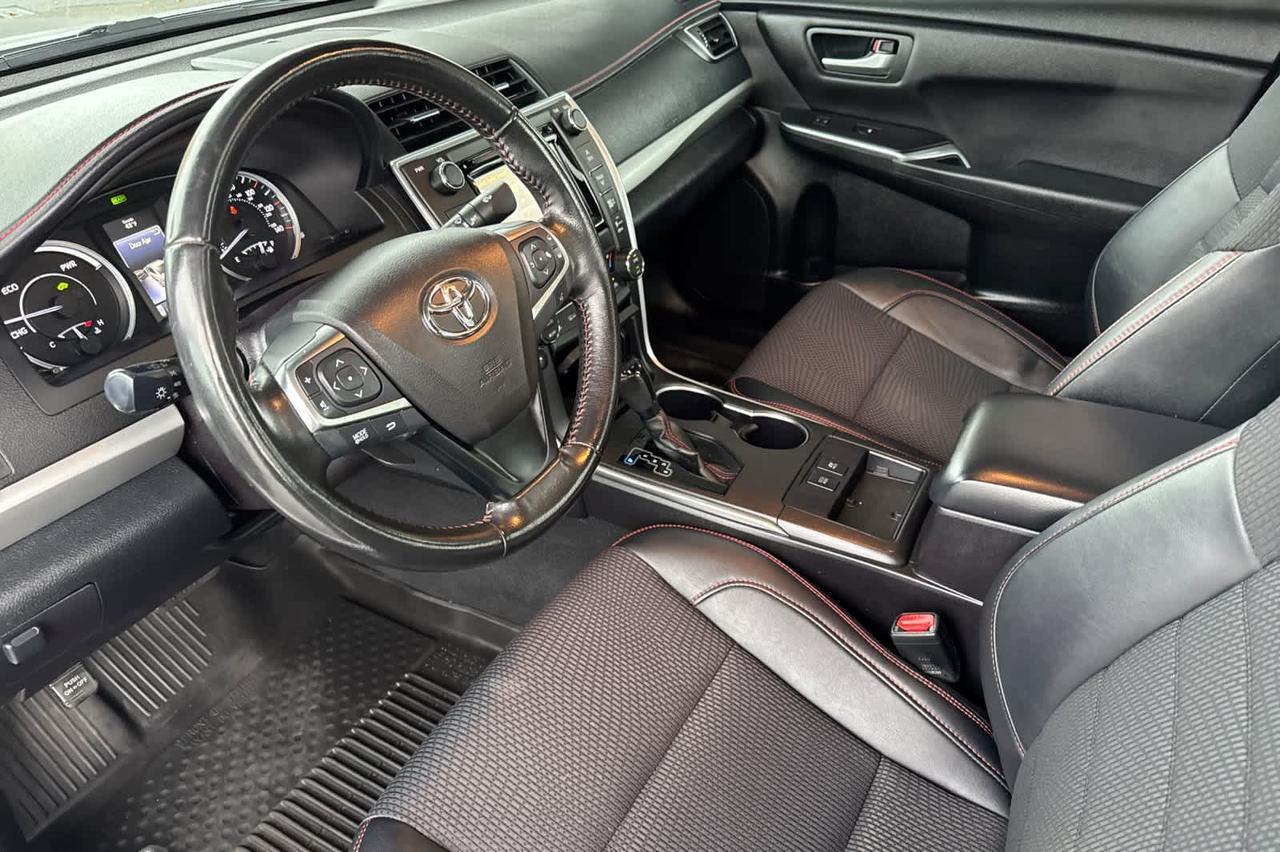 2017 Toyota Camry Hybrid SE Roseville CA