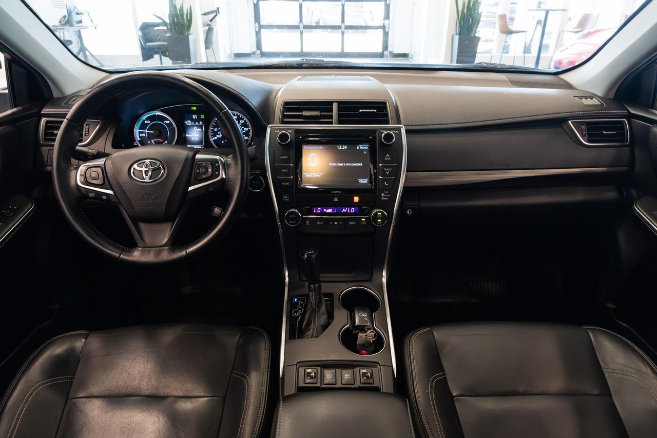 2017 Toyota Camry Hybrid XLE Gladstone OR