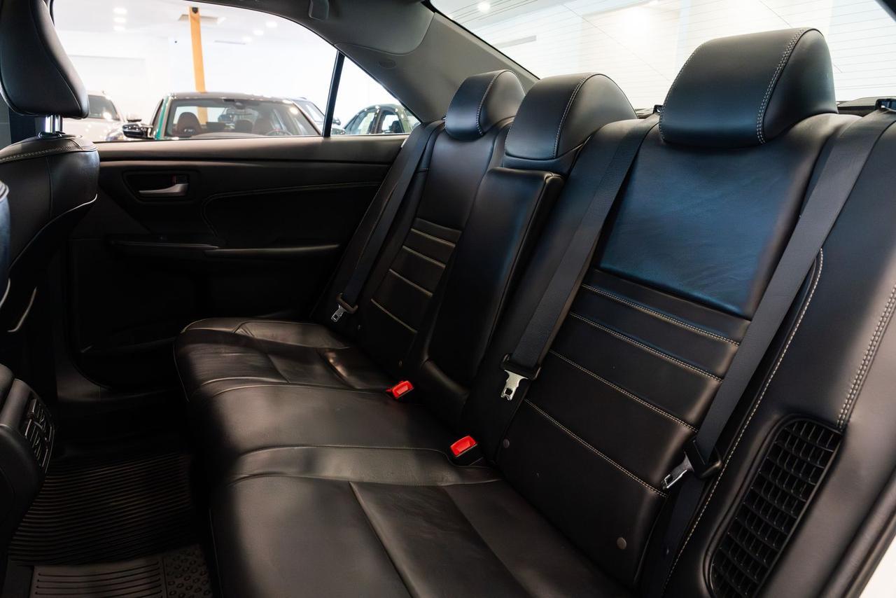 2017 Toyota Camry Hybrid XLE Gladstone OR