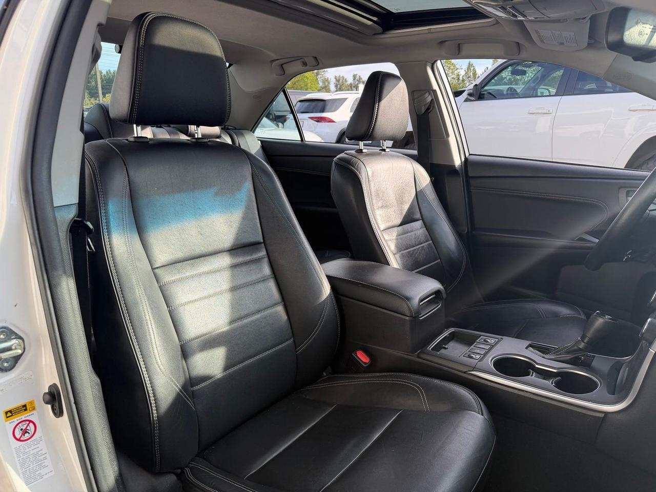 2017 Toyota Camry Hybrid XLE Gladstone OR
