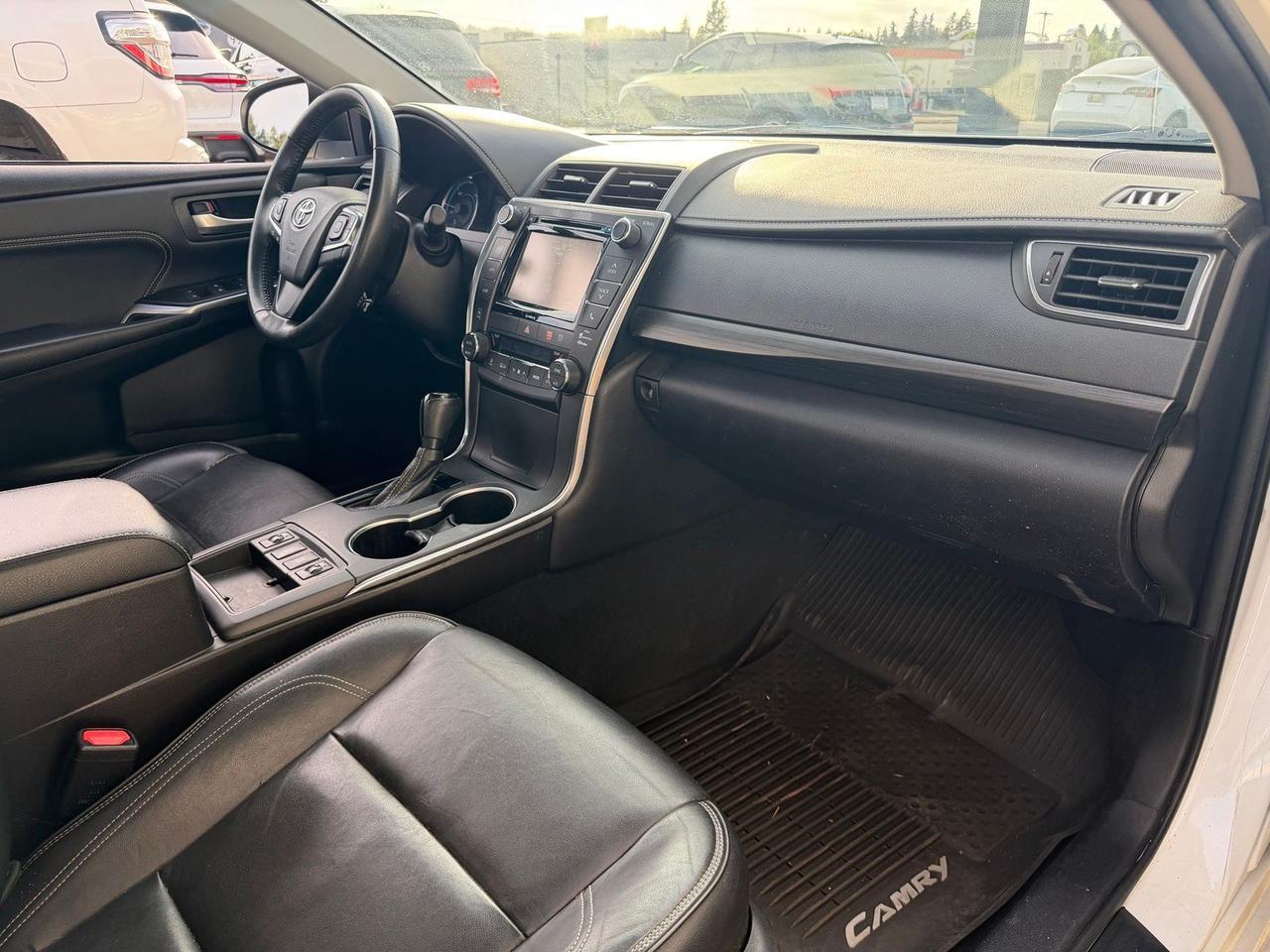 2017 Toyota Camry Hybrid XLE Gladstone OR