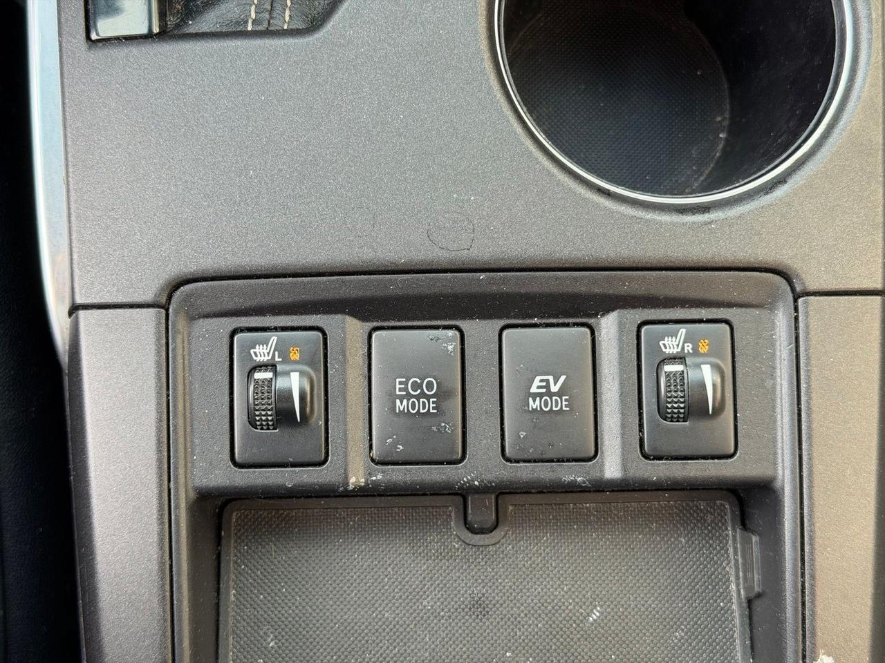 2017 Toyota Camry Hybrid XLE Gladstone OR