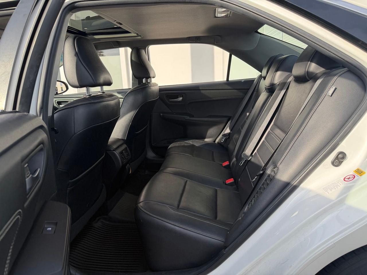 2017 Toyota Camry Hybrid XLE Gladstone OR