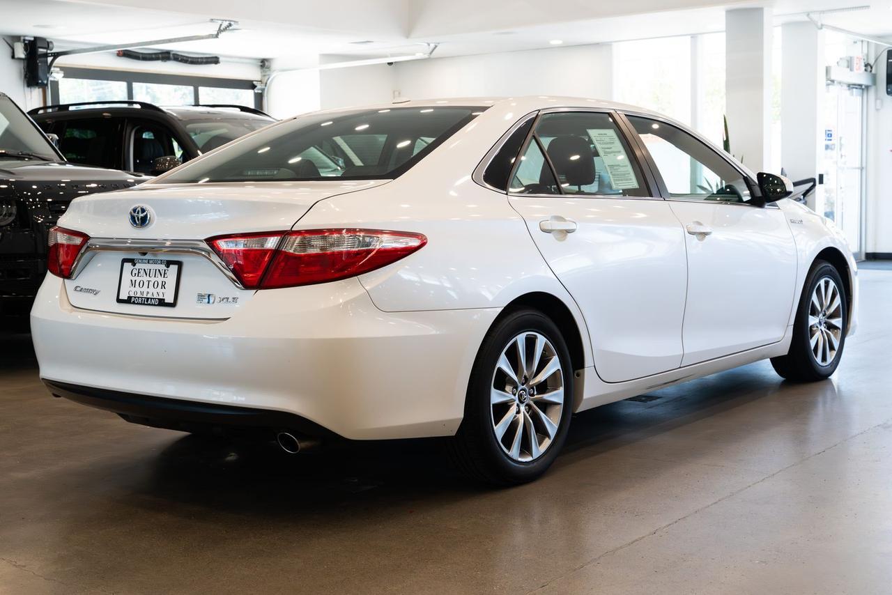 2017 Toyota Camry Hybrid XLE Gladstone OR