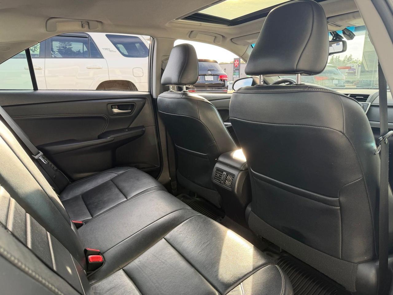 2017 Toyota Camry Hybrid XLE Gladstone OR