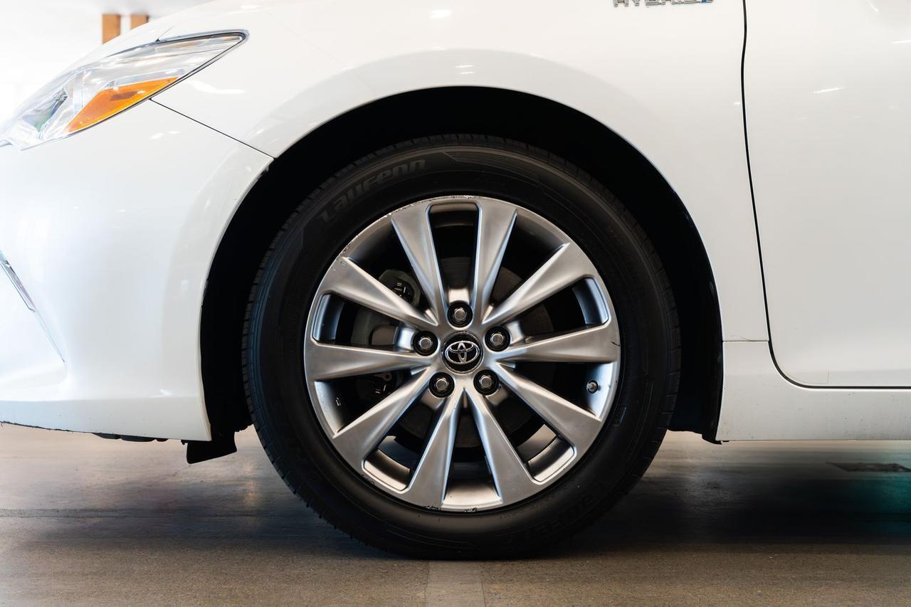 2017 Toyota Camry Hybrid XLE Gladstone OR