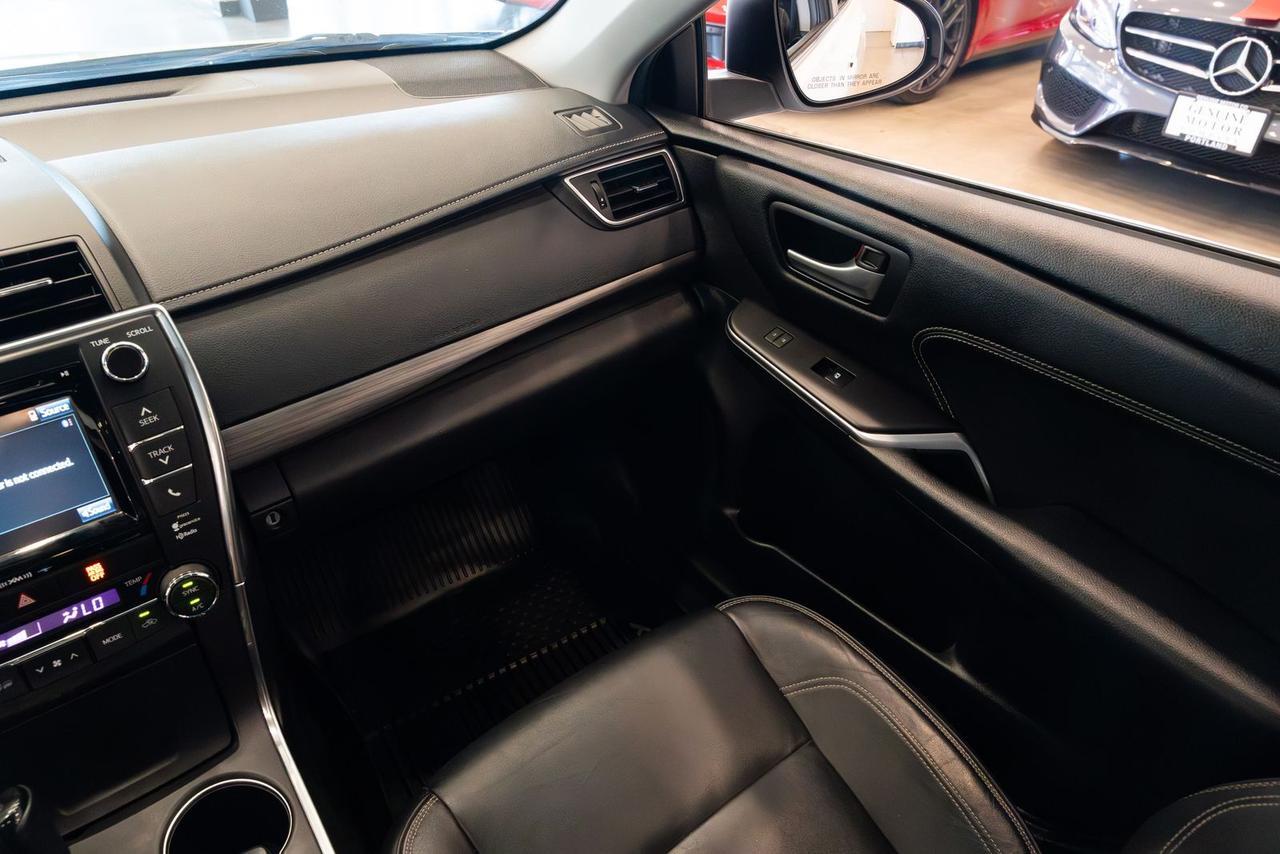 2017 Toyota Camry Hybrid XLE Gladstone OR