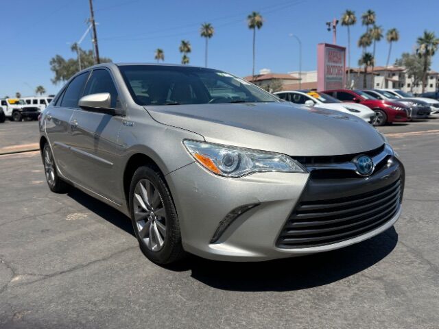 2017 Toyota Camry Hybrid XLE