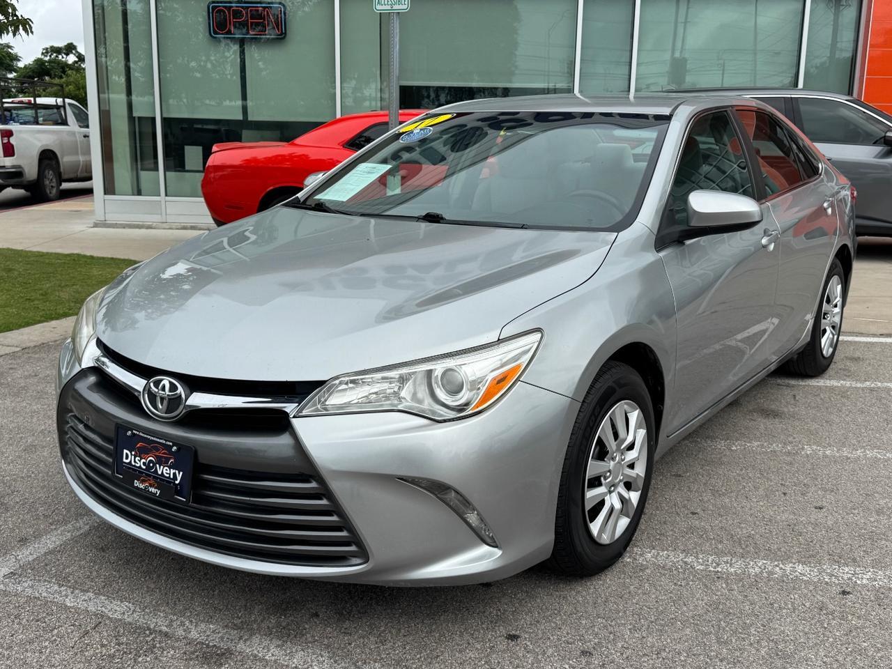2017 Toyota Camry LE