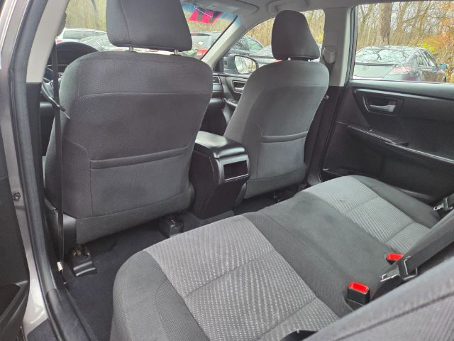 2017 Toyota Camry LE Elgin IL