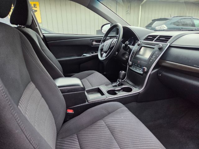 2017 Toyota Camry LE Elgin IL