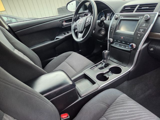 2017 Toyota Camry LE Elgin IL