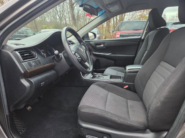 2017 Toyota Camry LE Elgin IL