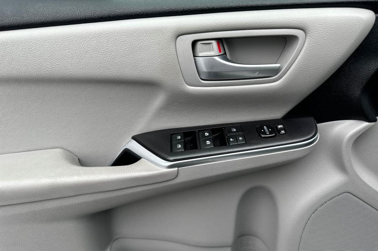 2017 Toyota Camry LE Roseville CA