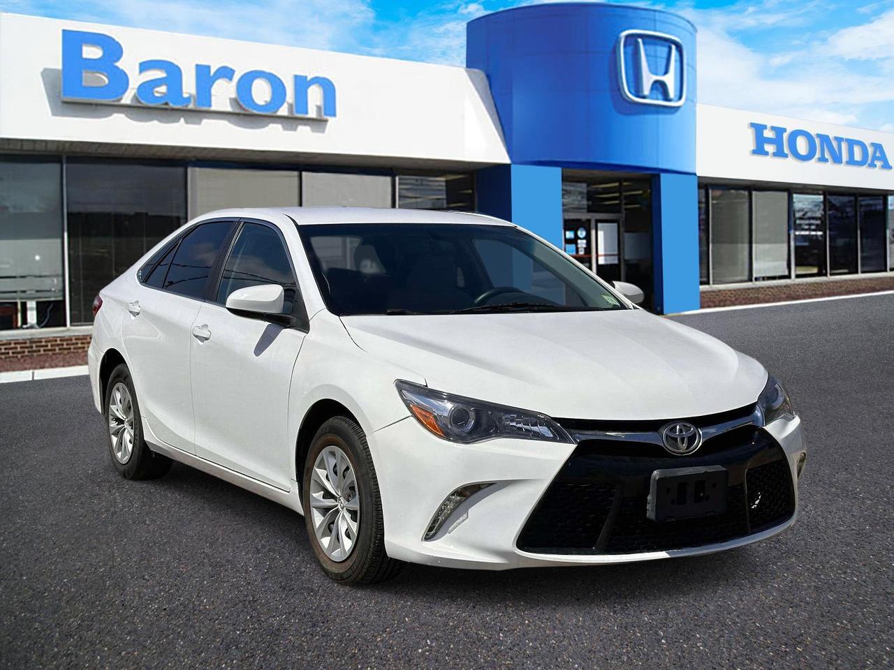 2017 Toyota Camry LE
