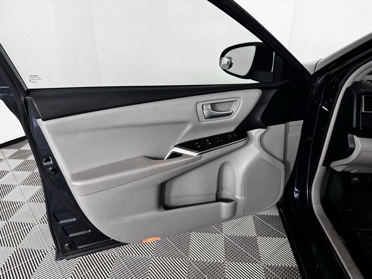2017 Toyota Camry LE Fredericksburg VA