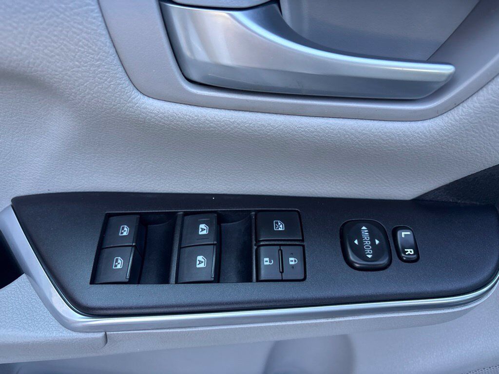 2017 Toyota Camry LE Cockeysville MD