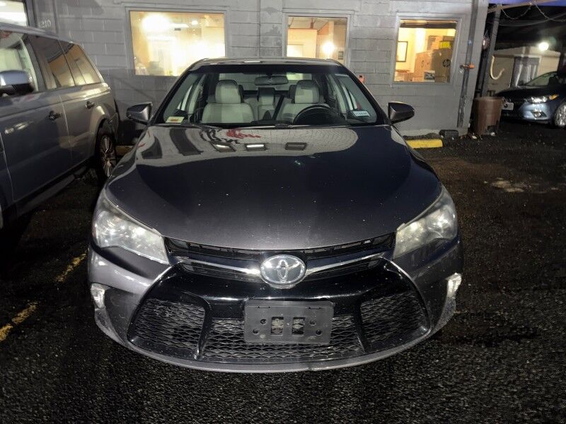 2017 Toyota Camry SE Arlington VA