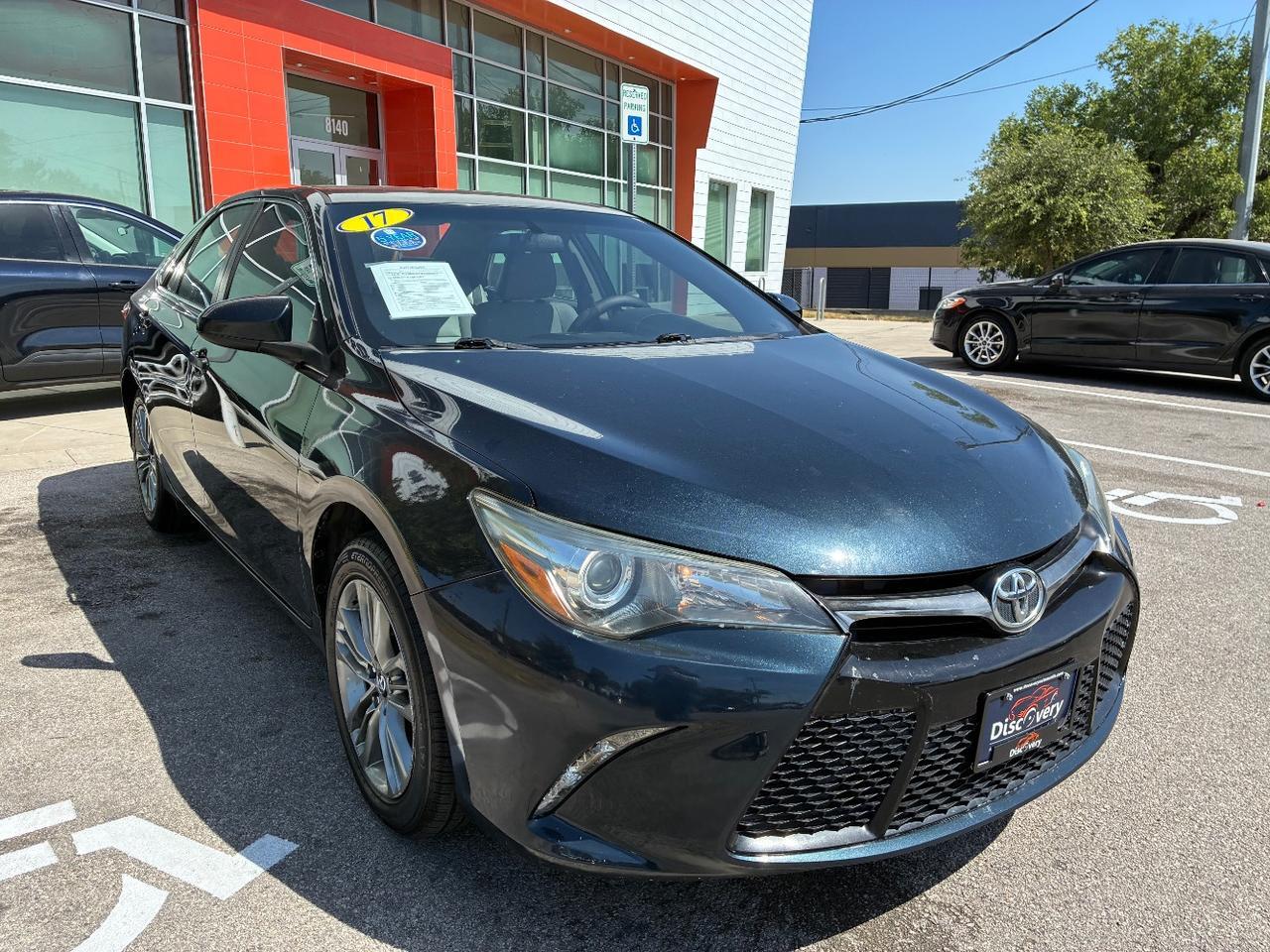 2017 Toyota Camry SE