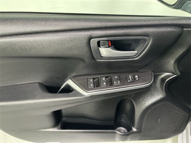2017 Toyota Camry SE Columbia SC
