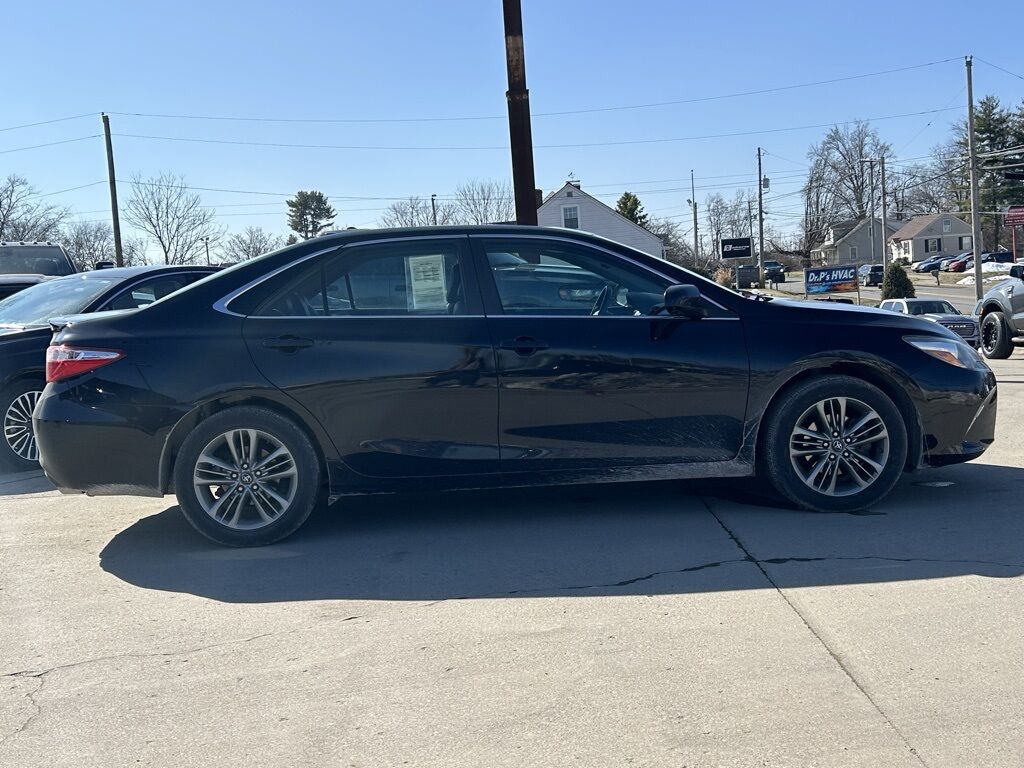 2017 Toyota Camry SE Crestwood KY