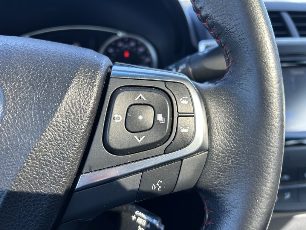 2017 Toyota Camry SE Crestwood KY