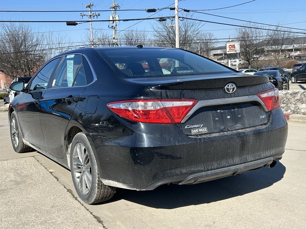 2017 Toyota Camry SE Crestwood KY