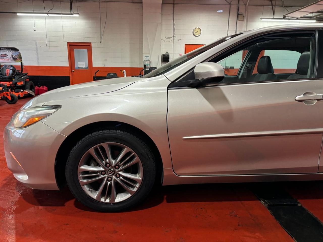 2017 Toyota Camry SE Franklin OH