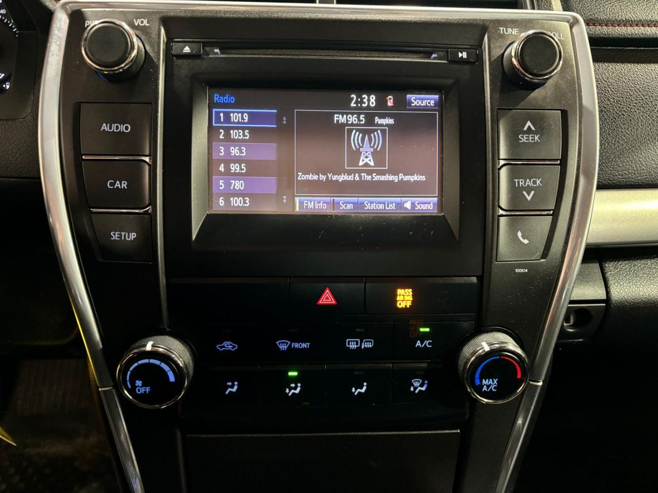 2017 Toyota Camry SE Franklin OH