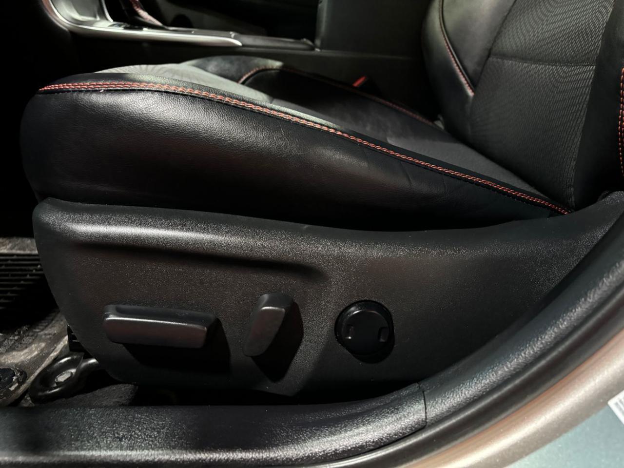 2017 Toyota Camry SE Franklin OH