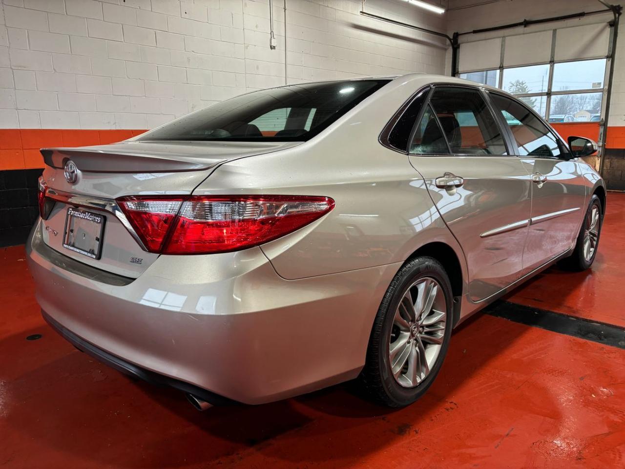 2017 Toyota Camry SE Franklin OH