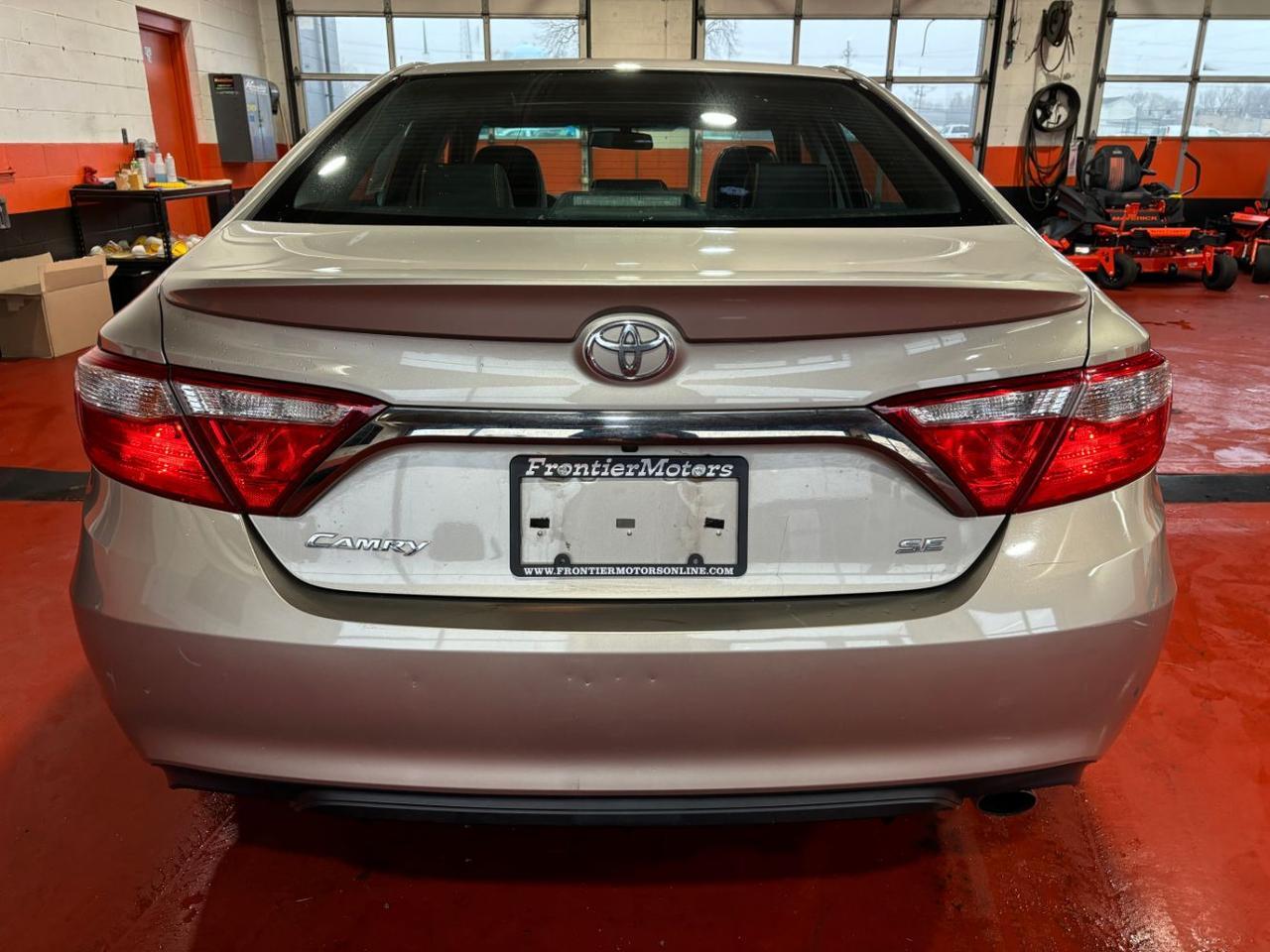 2017 Toyota Camry SE Franklin OH