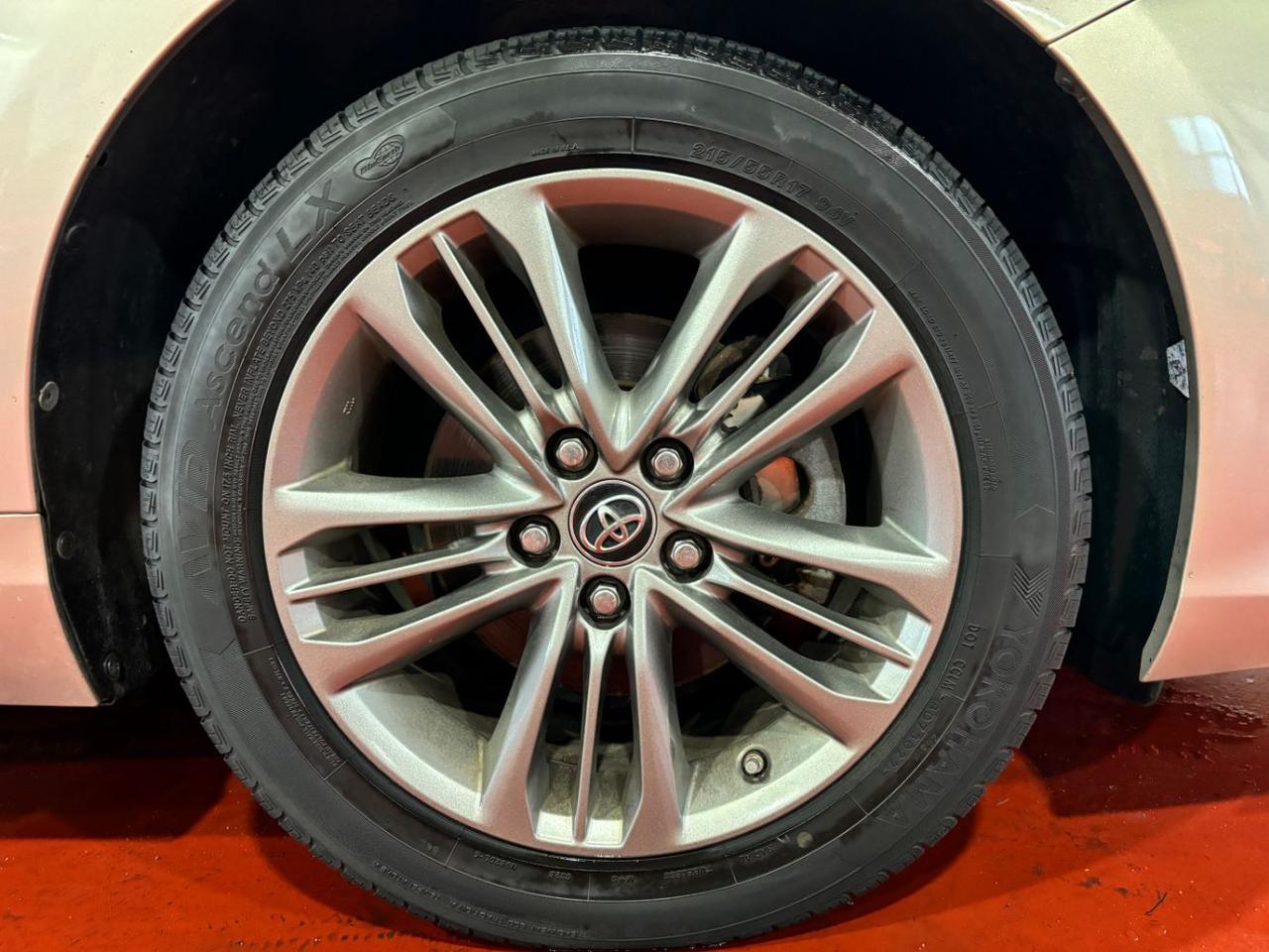 2017 Toyota Camry SE Franklin OH