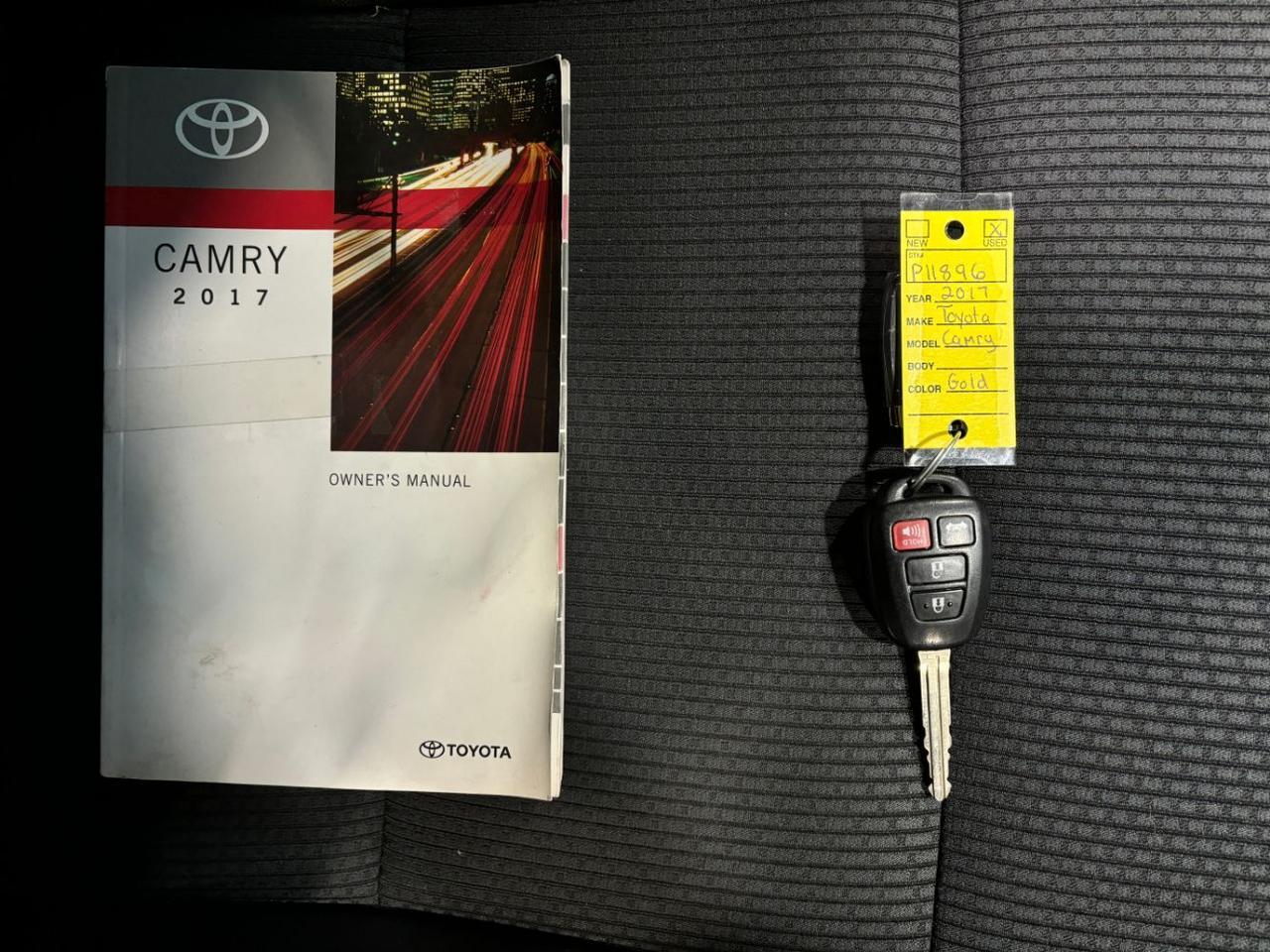 2017 Toyota Camry SE Franklin OH