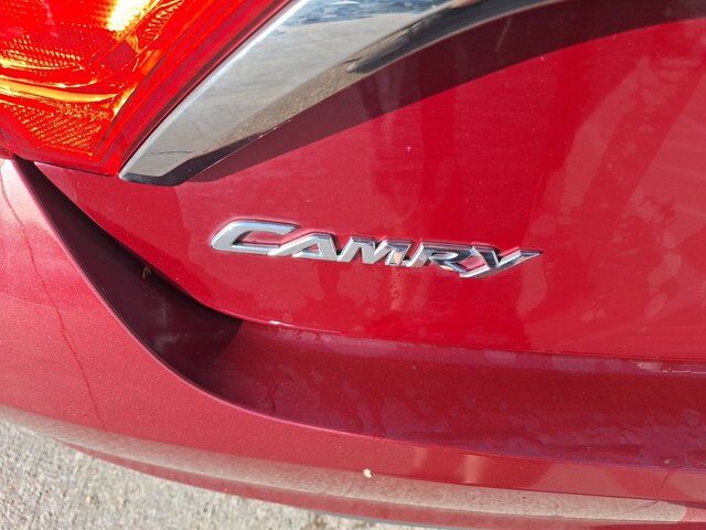 2017 Toyota Camry SE Hurst TX