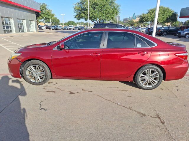 2017 Toyota Camry SE Hurst TX