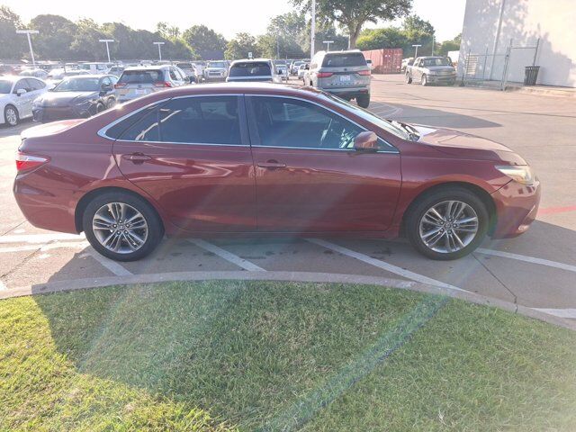 2017 Toyota Camry SE Hurst TX