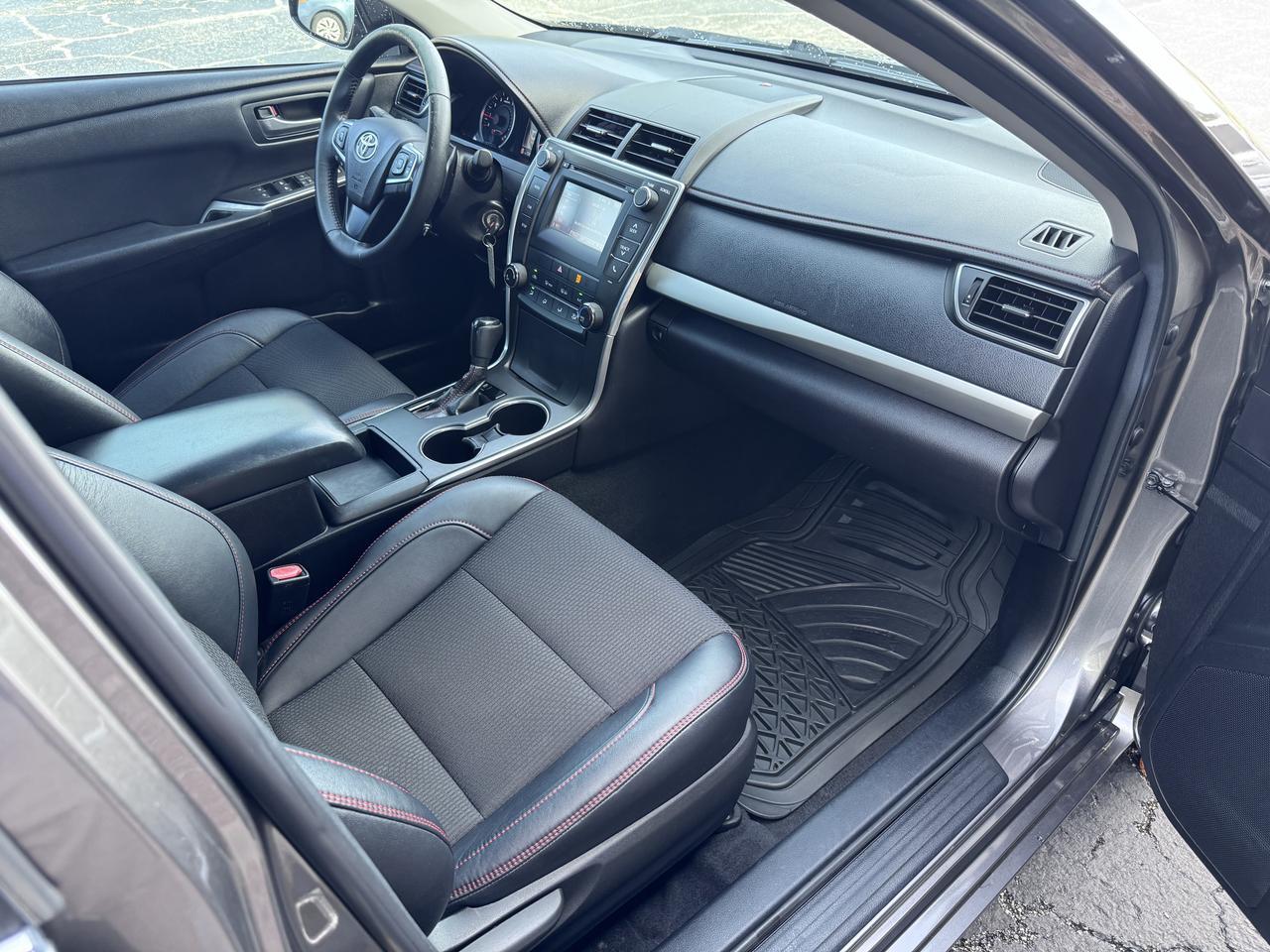 2017 Toyota Camry SE Lake Wales FL