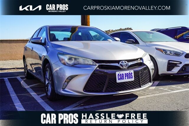 2017 Toyota Camry SE